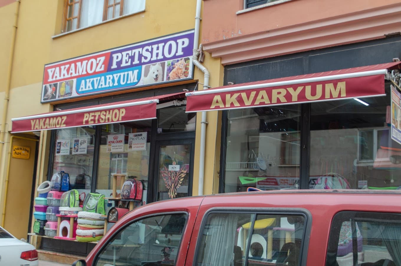 Yakamoz Akvaryum & Petshop dış çekim